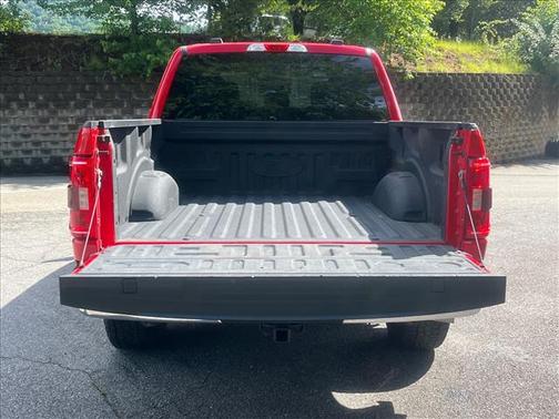 Race Red 2022 Ford F-150 XLT