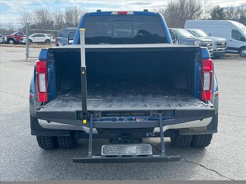 2022 Ford F-450 Lariat