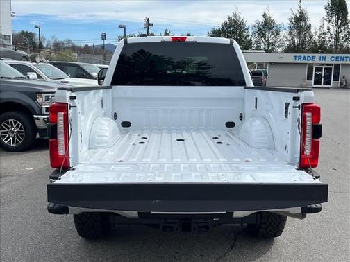2026 Ford F-350 Lariat Super Duty