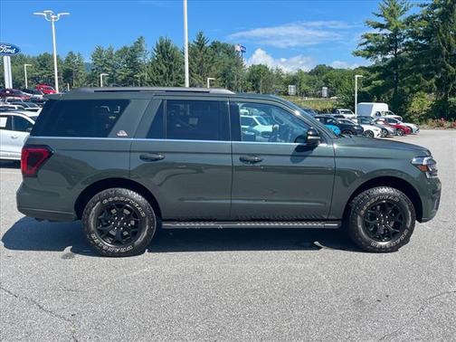 2022 Ford Expedition TIMBERLINE