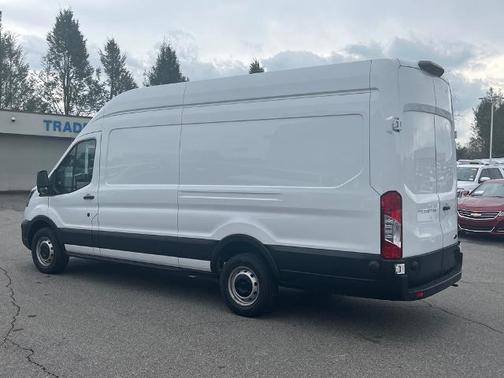 2024 Ford Transit-250 148 WB HIGH ROOF EXTENDED CARGO