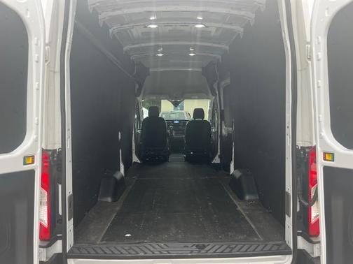 2024 Ford Transit-250 148 WB HIGH ROOF EXTENDED CARGO
