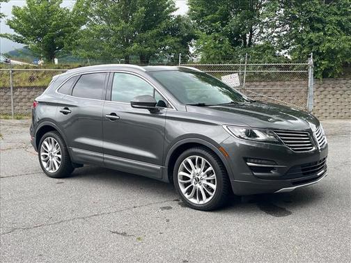 Magnetic Gray Metallic 2017 Lincoln MKC Reserve
