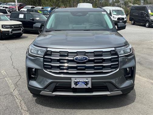 Carbonized Gray 2026 Ford Explorer Active