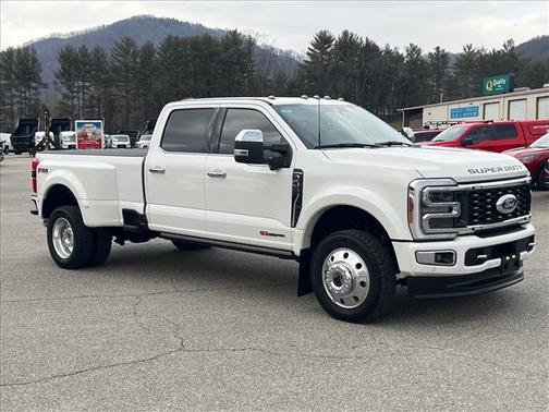 2024 Ford F-450 Platinum