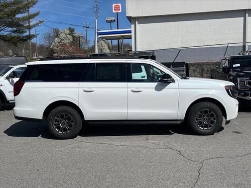 Star White 2026 Ford Expedition Max Active