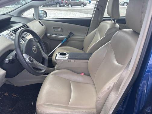 2012 Toyota Prius v Five