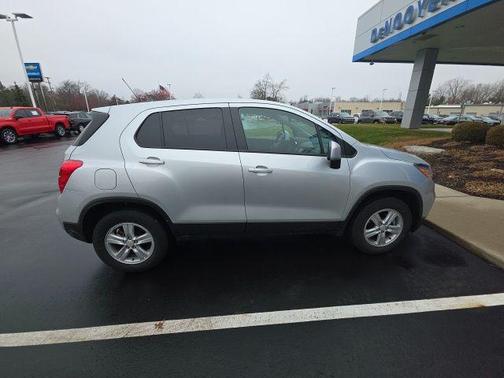 2022 Chevrolet Trax LS