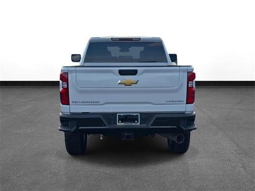 2025 Chevrolet Silverado 2500 Custom
