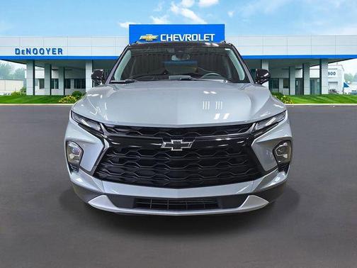 Sterling Gray Metallic 2023 Chevrolet Blazer 2LT