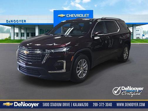 2023 Chevrolet Traverse LT Leather