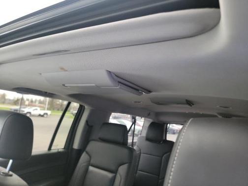2016 Chevrolet Suburban LT