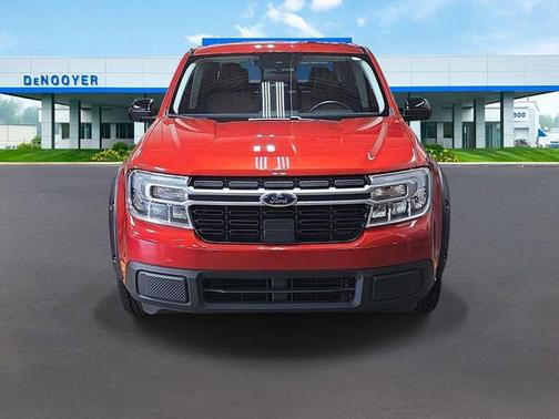 Chili Pepper Red 2024 Ford Maverick Lariat