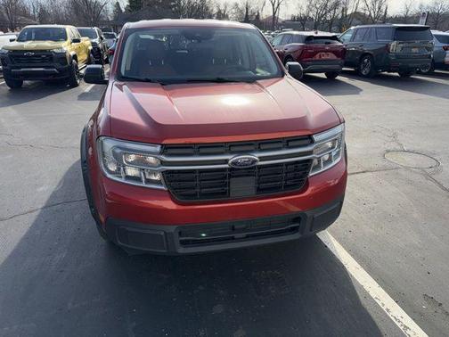 Chili Pepper Red 2024 Ford Maverick Lariat