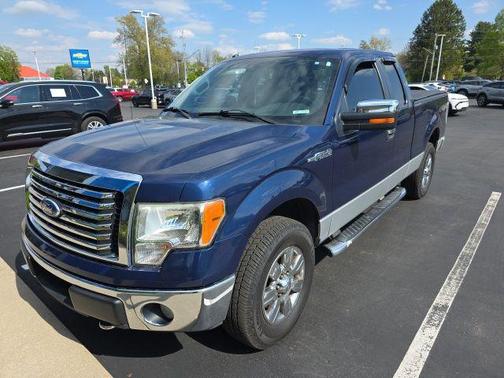 Blue 2011 Ford F-150 XLT