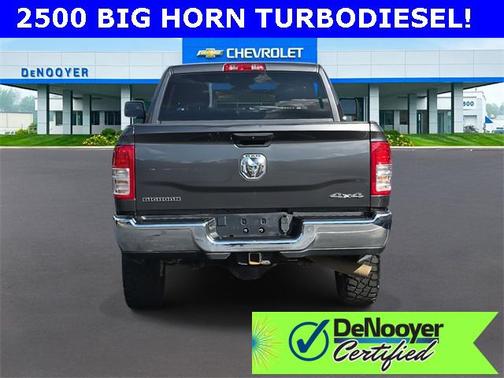 2023 RAM 2500 Big Horn Crew Cab 4x4 6'4' Box