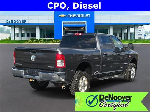 2023 RAM 2500 Big Horn Crew Cab 4x4 6'4' Box