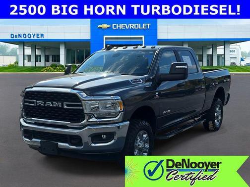 2023 RAM 2500 Big Horn Crew Cab 4x4 6'4' Box