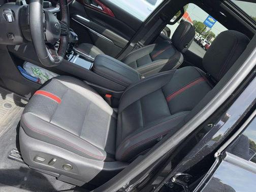 Mosaic Black Metallic 2024 Chevrolet Traverse RS