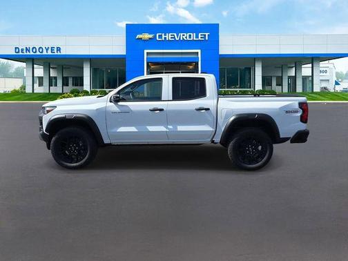 Summit White 2026 Chevrolet Colorado Trail Boss