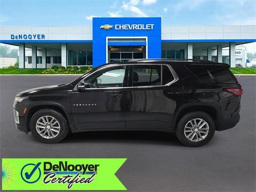 2022 Chevrolet Traverse LT Cloth