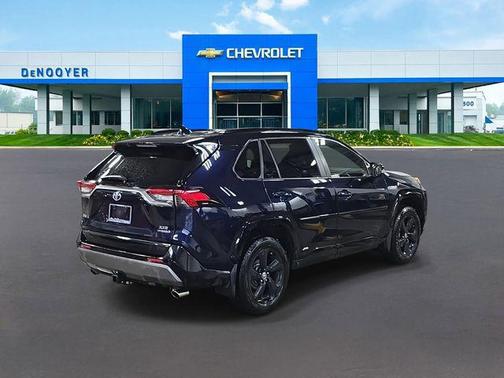 2019 Toyota RAV4 Hybrid SE