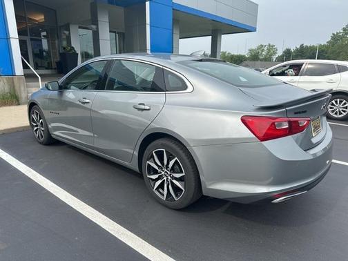 2024 Chevrolet Malibu FWD RS