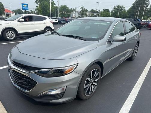 2024 Chevrolet Malibu FWD RS