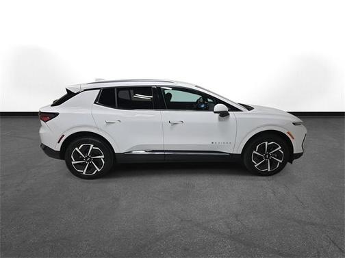 2025 Chevrolet Equinox EV LT