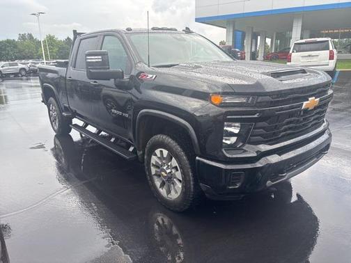 2024 Chevrolet Silverado 2500 Custom