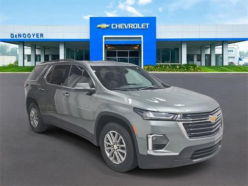 2022 Chevrolet Traverse LT Cloth