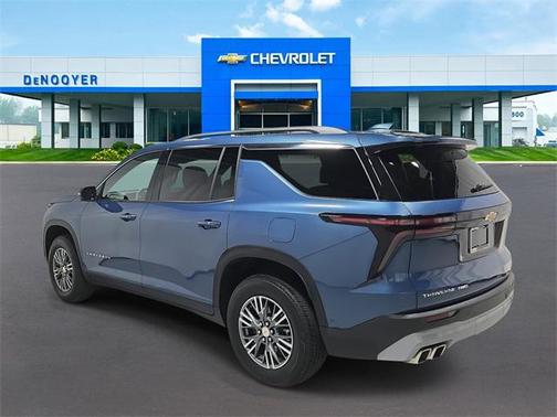 2024 Chevrolet Traverse LT