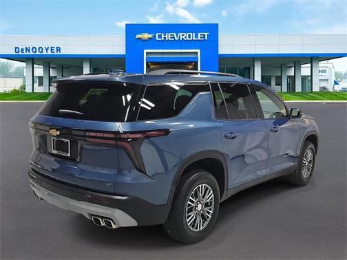 2024 Chevrolet Traverse LT