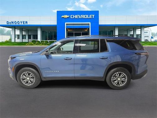 2024 Chevrolet Traverse LT
