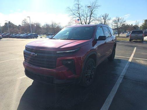 2024 Chevrolet Traverse LT