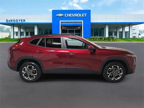 2025 Chevrolet Trax LT