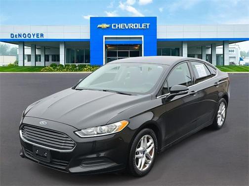 2014 Ford Fusion SE