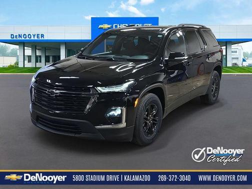 2023 Chevrolet Traverse LT Leather