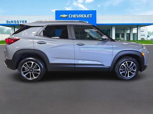 Sterling Gray Metallic 2025 Chevrolet Trailblazer LT