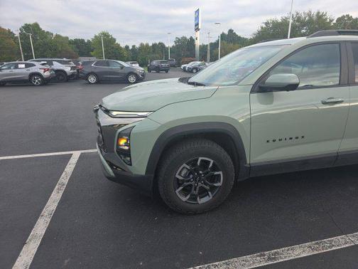 Cacti Green 2025 Chevrolet Equinox AWD ACTIV
