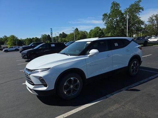 Summit White 2024 Chevrolet Blazer 2LT