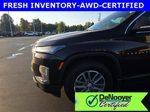 2022 Chevrolet Traverse LT Cloth