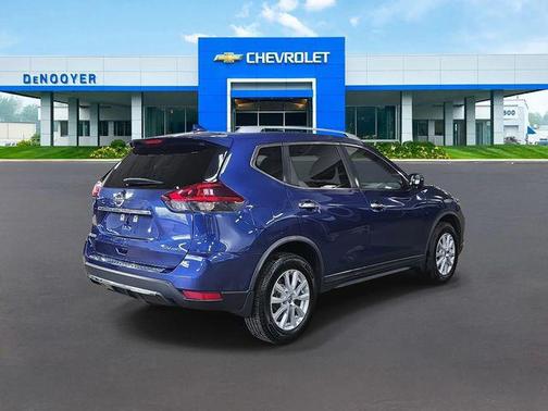 2018 Nissan Rogue SV