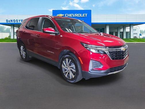 Radiant Red Tintcoat 2024 Chevrolet Equinox 1LT