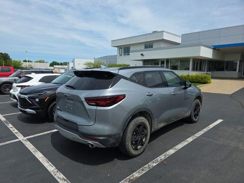 Sterling Gray Metallic 2024 Chevrolet Blazer 2LT
