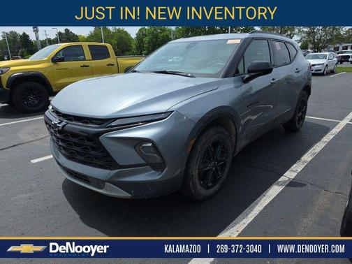 Sterling Gray Metallic 2024 Chevrolet Blazer 2LT