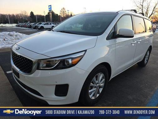2018 Kia Sedona LX