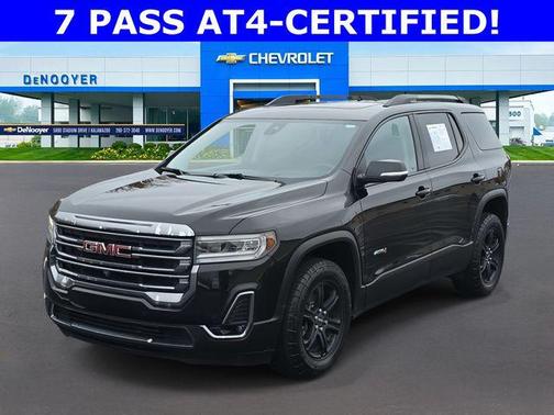 2023 GMC Acadia AWD AT4