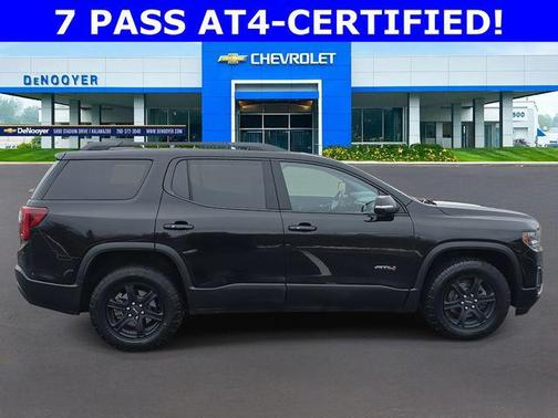 2023 GMC Acadia AWD AT4