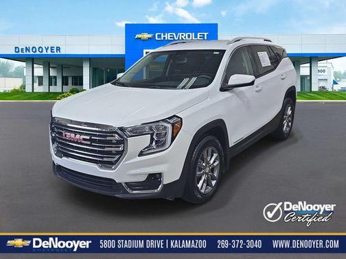 Summit White 2023 GMC Terrain SLT